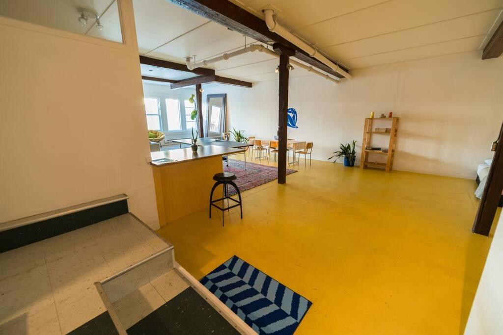 Апартаменты Le Loft Charlotte 1 Квебек Экстерьер фото